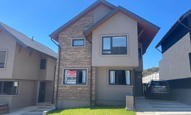 Casa Nueva en Arriendo en condominio exclusivo sector de Vilumanque Concepción