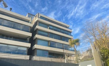 Amplio departamento 3D-3B-1EST + terraza 33 m² en sector exclusivo de Concepción