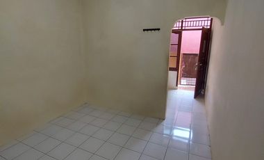 Rumah Kontrakan Depok 2 Tengah (GRATIS WIFI 24 JAM)