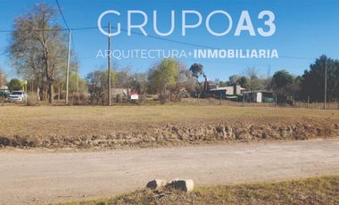 SE VENDE LOTE EN POTRERO DE GARAY SOBRE AV COSTANERA -811