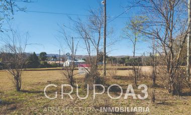 SE VENDE LOTE EN POTRERO DE GARAY SOBRE AV COSTANERA -811