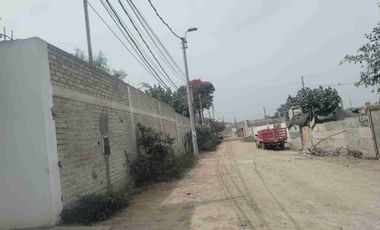 Vendo Amplio Terreno cerca de la Panamericana Norte