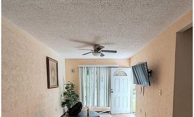 $1,260,000.00 Una Casa con Dos Recámaras + Estudio, Alberca en Las Garzas, Tezoyuca, Emiliano Zapata, Morelos