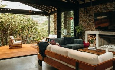 Casa en Arriendo en Palmas ,Poblado Medellin