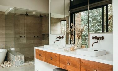 Casa en Arriendo en Palmas ,Poblado Medellin