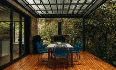 Casa en Arriendo en Palmas ,Poblado Medellin