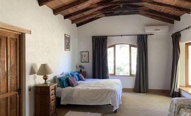 Arriendo Casa Estilo Chilena 6hab 4b A Solo 25 Min De Stgo