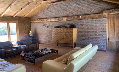 Arriendo Casa Estilo Chilena 6hab 4b A Solo 25 Min De Stgo