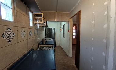 EXCELENTE OPORTUNIDAD CON UN TERRENO DE MAS DE 1000 M2