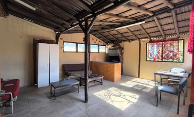 EXCELENTE OPORTUNIDAD CON UN TERRENO DE MAS DE 1000 M2