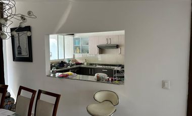 Casa en venta en Circuito Ingenieros, en cerrada con caseta de vigilancia