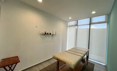 Piamonte - VENTA. Departamento amueblado con 1 recámara yamenidades