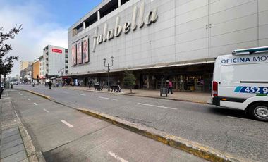 Se arrienda local comercial con excelente ubicación en centro de Temuco