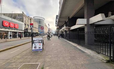 Se arrienda local comercial con excelente ubicación en centro de Temuco