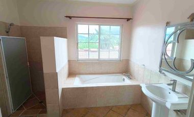 House for rent in Cebu City, Gated in Mandaue