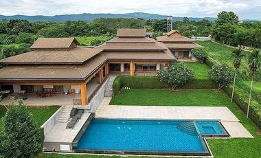 For Rent / Sale Luxury private pool villa along the Ping river and mountain view. Located in making Kaew Subdistrict, Mae Rim District, Chiang Mai.