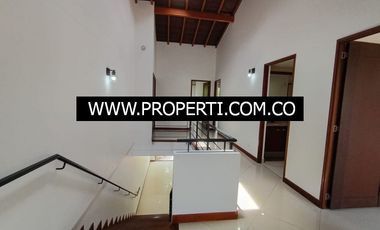 Casa en Arriendo Sector La Calleja - Envigado
