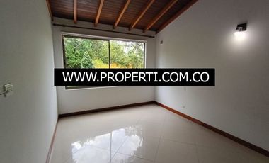 Casa en Arriendo Sector La Calleja - Envigado