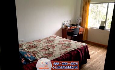 DE VENTA HERMOSA QUINTA CON AMPLIA AREA VERDE, Sector La Raya Ricaurte C1519