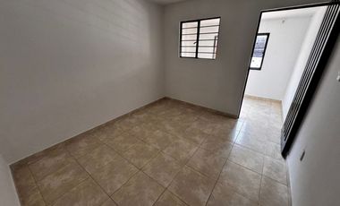 OPORTUNIDAD CASA EN ARRIENDO, TOLEDO PLATA