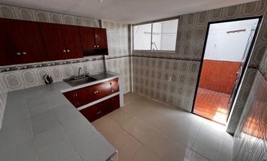 OPORTUNIDAD CASA EN ARRIENDO, TOLEDO PLATA