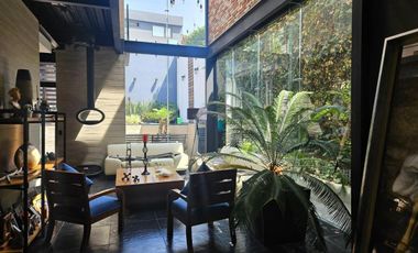 Casa en Venta en Calzada de Las Águilas!