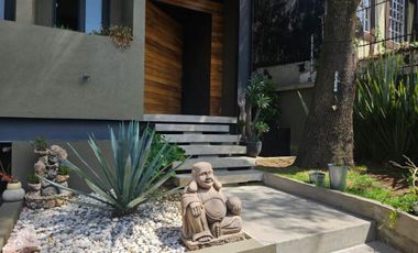 Casa en Venta en Calzada de Las Águilas!