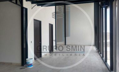 BODEGA COMERCIAL EN RENTA EN VALLE DE ORO DE 2000 M2