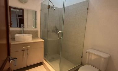 Casa en Oportunidad en Providencia Para Oficinas, Consultorios o Desarrollo Vertical