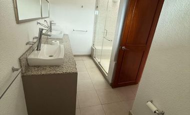 Casa en Oportunidad en Providencia Para Oficinas, Consultorios o Desarrollo Vertical