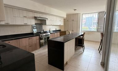 Casa en Oportunidad en Providencia Para Oficinas, Consultorios o Desarrollo Vertical