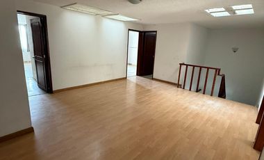 Casa en Oportunidad en Providencia Para Oficinas, Consultorios o Desarrollo Vertical