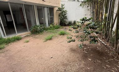 Casa en Oportunidad en Providencia Para Oficinas, Consultorios o Desarrollo Vertical