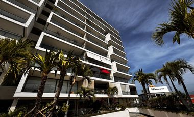 Departamento de Playa en Venta en $12,800,000.00 en Condominio NIMA BAY en la Marina de Puerto Vallarta, Jalisco, Mexico