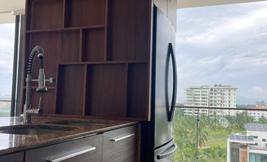 Departamento de Playa en Venta en $12,800,000.00 en Condominio NIMA BAY en la Marina de Puerto Vallarta, Jalisco, Mexico