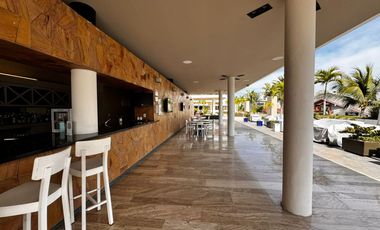 Departamento de Playa en Venta en $12,800,000.00 en Condominio NIMA BAY en la Marina de Puerto Vallarta, Jalisco, Mexico