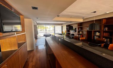 Departamento de Playa en Venta en $12,800,000.00 en Condominio NIMA BAY en la Marina de Puerto Vallarta, Jalisco, Mexico