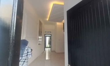 Rumah Komersial 2 Lantai Strategis Tengah Kota Dekat CIPLAZZ Rajabasa, Bandar Lampung