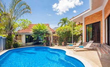 4-Bedroom Villa with Stunning Mountain Views – Klong Muang, Krabi