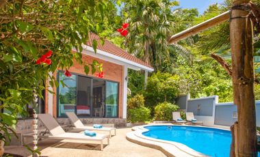 4-Bedroom Villa with Stunning Mountain Views – Klong Muang, Krabi