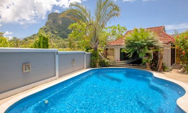 4-Bedroom Villa with Stunning Mountain Views – Klong Muang, Krabi