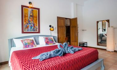 4-Bedroom Villa with Stunning Mountain Views – Klong Muang, Krabi