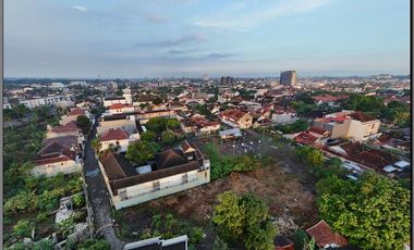 Kost Baru UGM, Desain menawan, 20 & 22  kamar, KM dalam, parkir 3 mobil 20 motor