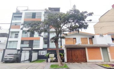 VENDO TERRENO DE 469 M2 EN SAN BORJA