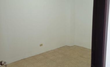 Alquilo departamento de 3 dormitorios en Kennedy