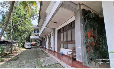 dijual hotel melati 40 kamar jl gatot subroto hitung tanah bonus bangunan kotak, hoek, lokasi stategis