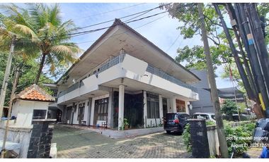 dijual hotel melati 40 kamar jl gatot subroto hitung tanah bonus bangunan kotak, hoek, lokasi stategis