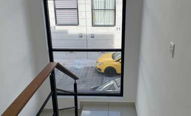 Casa Moderna en venta en Cuautlancingo, Puebla.