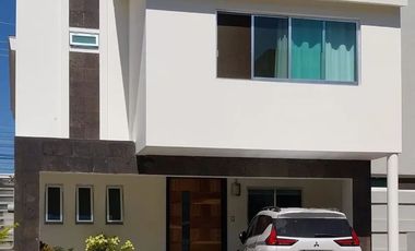 Casa en venta en Fraccionamiento Nueva Galicia