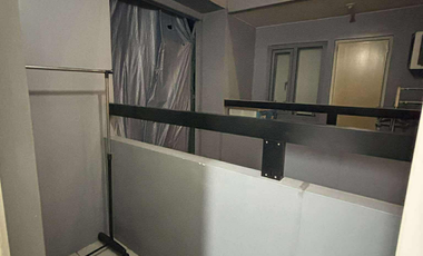 For Rent Torre Central  Near UST  Studio Furnished